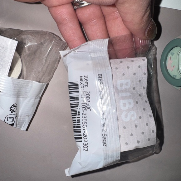 Pacifiers - Picture 5 of 5